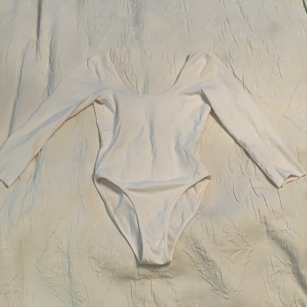 FINAL SALE🚨🚨 White Bodysuit